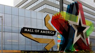 Mall of America's entrance 